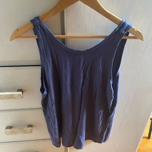 Jax and Lennon bamboo tank fits like a medium